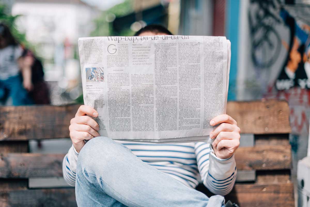 Why reading newspapers are more preferred by older men\’s?